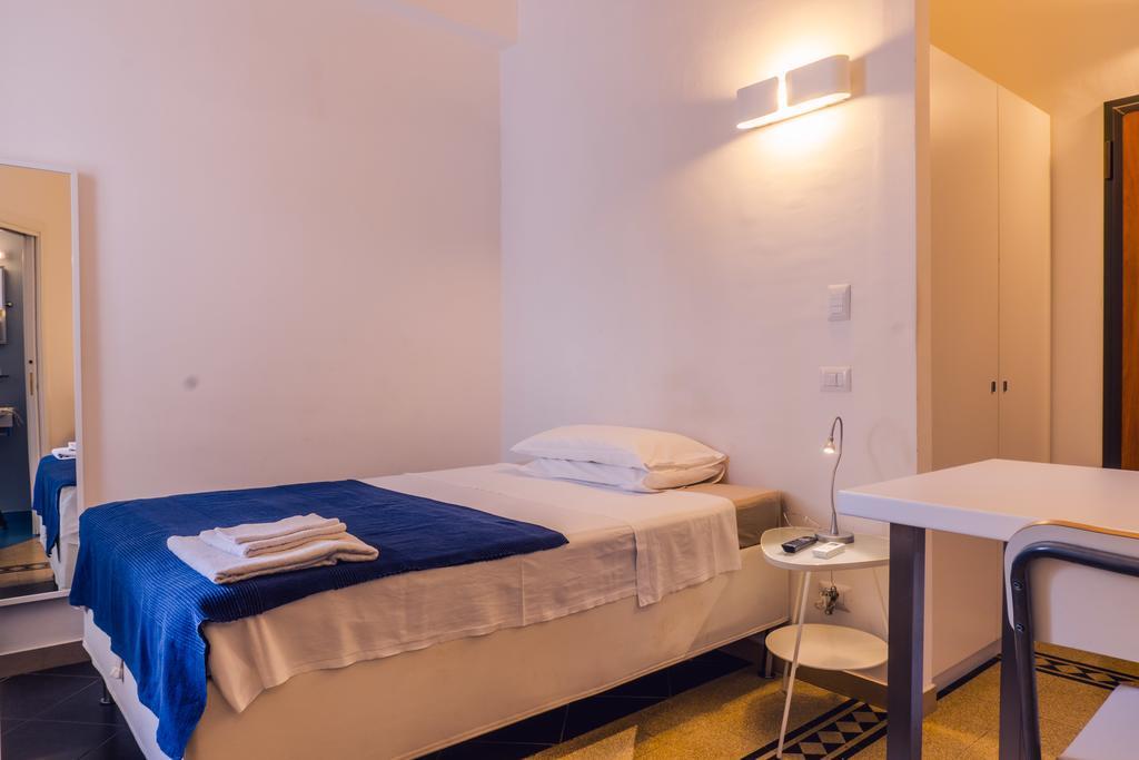 Solobed Apartment Reggio Calabria Bagian luar foto